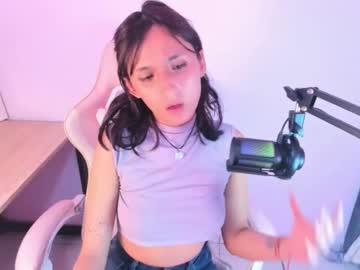 Cam for princess_foxxxy1