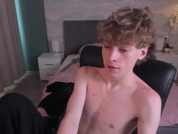 Cam for lovely_kevin_