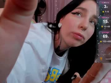Cam for vivi__squirrel