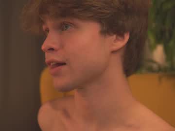 Cam for midnight__whisper