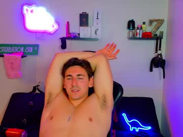 Cam for zach_rhyder