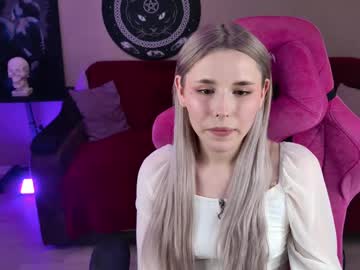 Cam for your_tender_doll