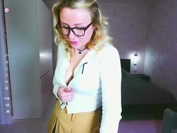 Cam for lessiwhite