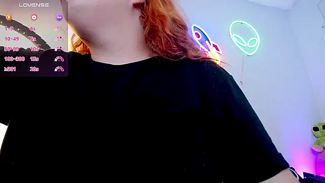 Stripchat Sex Cam for lucie_nicolls