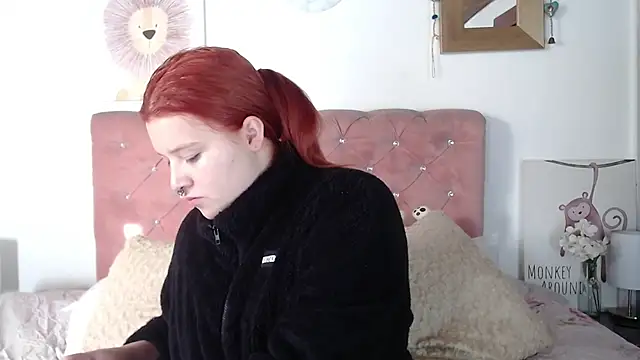 Stripchat Sex Cam for CelessteRedds