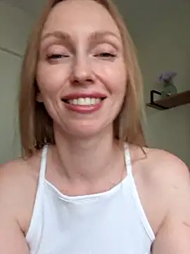 Stripchat Sex Cam for Lisa_Ly