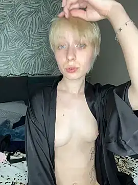 Stripchat Sex Cam for Crayzy_Luv