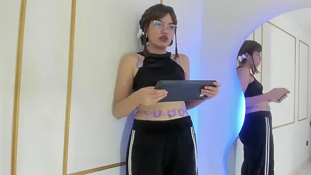 Stripchat Sex Cam for bahiolet_cortez
