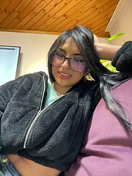Stripchat Sex Cam for Hilary_pinkk