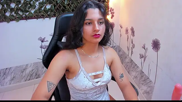 Stripchat Sex Cam for Megan_Whitte