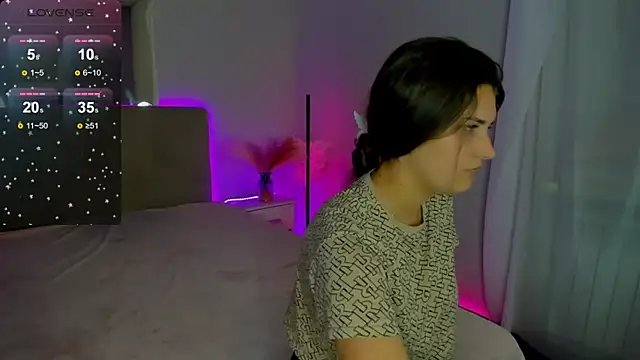 Stripchat Sex Cam for Laura_Leee