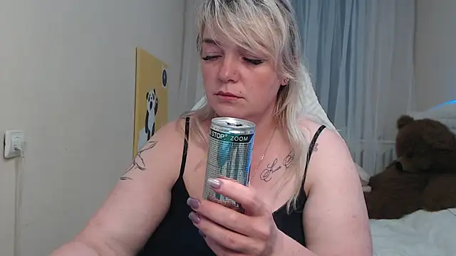 Stripchat Sex Cam for AmandaSkript
