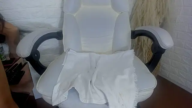 Stripchat Sex Cam for AmiraDulcee