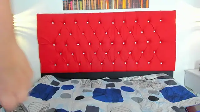 Stripchat Sex Cam for carolinacrus01