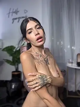 Stripchat Sex Cam for LadyZaraXXX