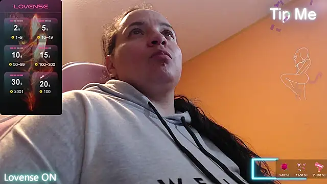 Stripchat Sex Cam for Miaabrownnn