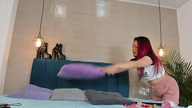 Stripchat Sex Cam for MIA_COOPER12