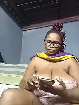 Stripchat Sex Cam for BustyBela42
