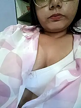 Stripchat Sex Cam for miss-boho