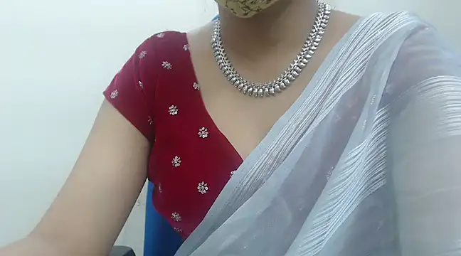 Stripchat Sex Cam for Lovely_Siri_23