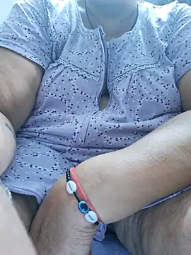 Stripchat Sex Cam for Kavya_XX