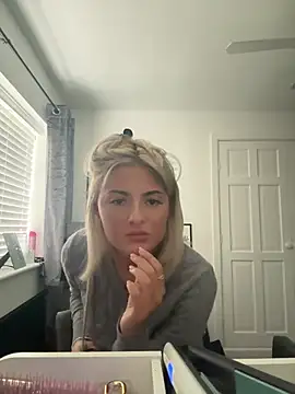 Stripchat Sex Cam for KatieGrace