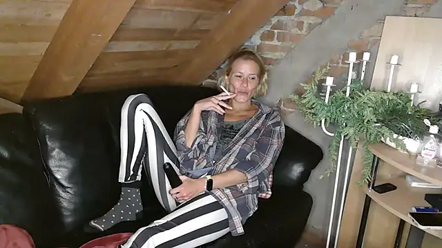 Stripchat Sex Cam for yola181