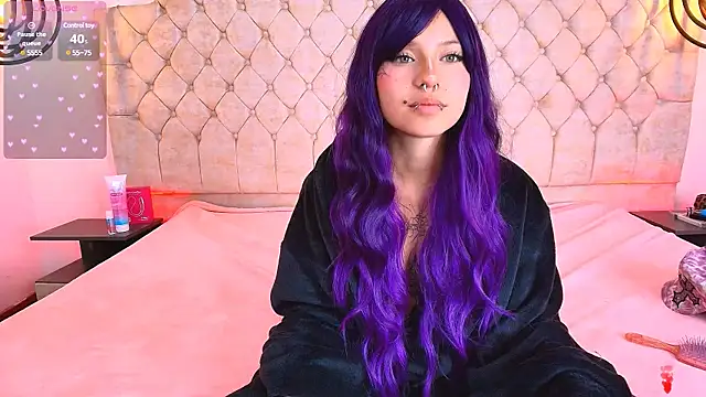 Stripchat Sex Cam for katy_usha