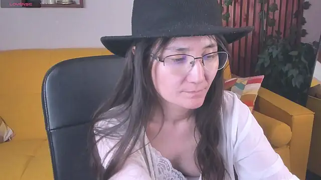 Stripchat Sex Cam for AlexRiotta