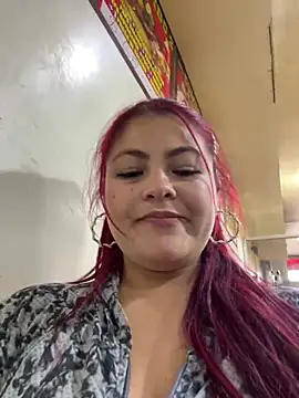 Stripchat Sex Cam for lia_moon77
