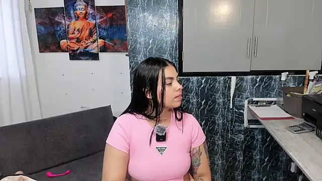 Stripchat Sex Cam for Emily_rivera78
