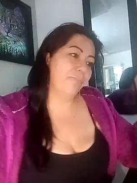 Stripchat Sex Cam for SexyMomy_