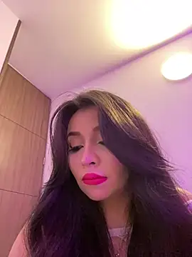 Stripchat Sex Cam for KateDeLatorre