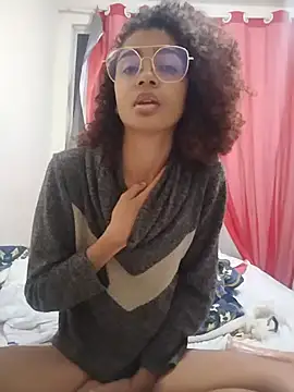 Stripchat Sex Cam for Emanuelle_manu