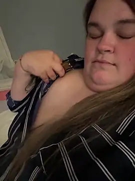 Stripchat Sex Cam for Curvy_Geordie_LouiseX