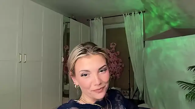 Stripchat Sex Cam for Foxy_Bite