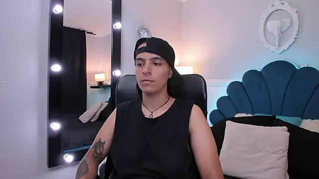 Stripchat Sex Cam for liamsmmith