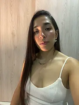 Stripchat Sex Cam for SabrinnaEvans
