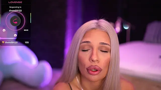Stripchat Sex Cam for Candy_Ivy