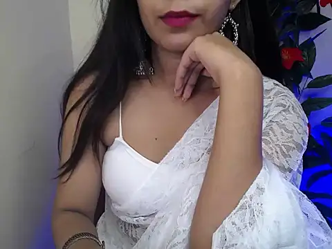 Stripchat Sex Cam for Little_queenn