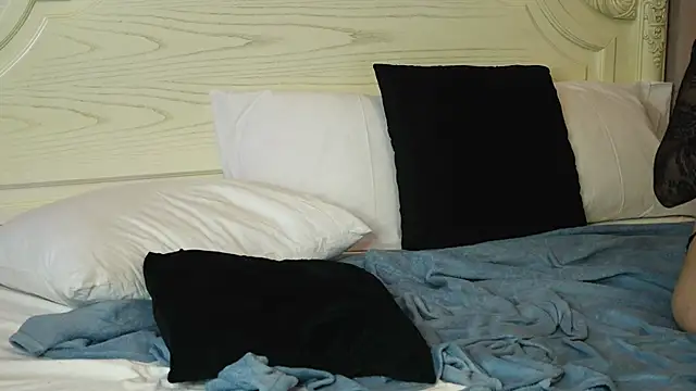 Stripchat Sex Cam for IsoldeBlis