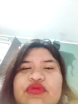 Stripchat Sex Cam for GabrielaxxO