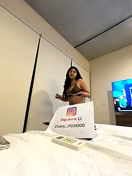 Stripchat Sex Cam for karlynoguez