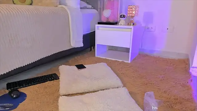 Stripchat Sex Cam for Alissonroses