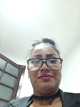 Stripchat Sex Cam for Ariana_Rodriguez