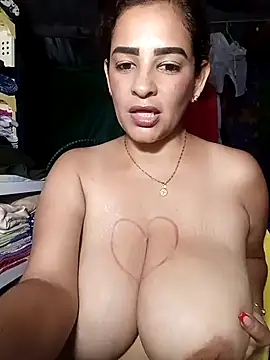 Stripchat Sex Cam for hugeboobs_chantall_