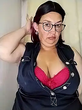 Stripchat Sex Cam for saraqueen__