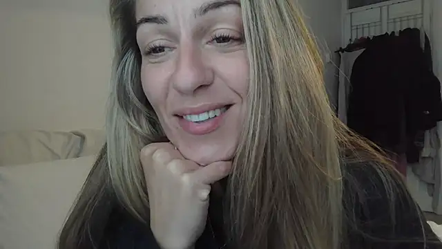 Stripchat Sex Cam for Edenfox-