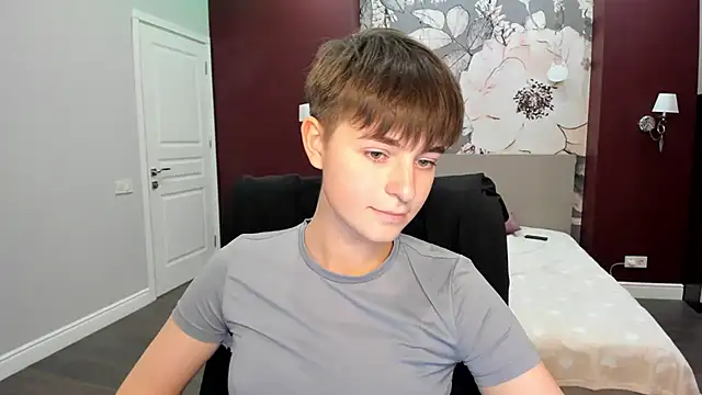Stripchat Sex Cam for EmiliaYours