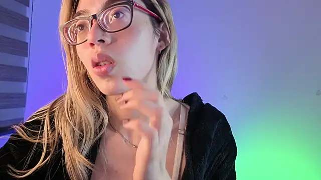 Stripchat Sex Cam for Carolblonde